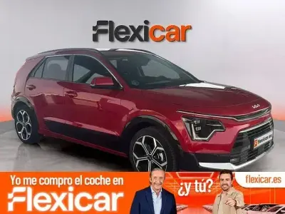Usado Kia Niro 141 CV (103 kW) 2024 Rojo SUV