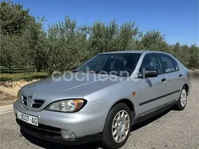 Usado Nissan Primera Comfort 100 HP (73 kW) 1999 Cinzento Carrinha