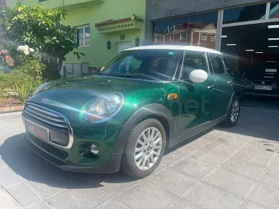 Usado Mini Cooper D 116 CV (85 kW) 2015 Verde Utilitario