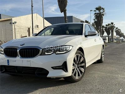 Usado BMW 318 Comfort Edition 150 CV (110 kW) 2019 Blanco Berlina