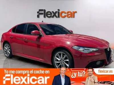 Usado Alfa Romeo Giulia Sprint 200 CV (147 kW) 2022 Rojo Berlina