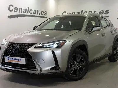 Usado Lexus UX 250h Business Edition 184 CV (135 kW) 2020 Gris SUV