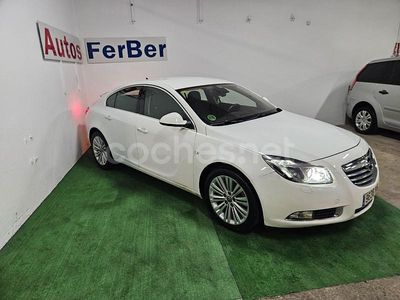 Blanco Usado 2012 Opel Insignia Sportive Berlina | 6700 € (Precio justo)