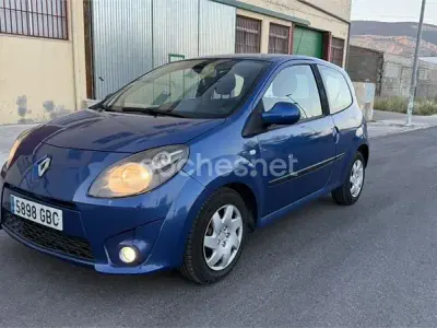 Usado Renault Twingo Dynamique 65 CV (47 kW) 2008 Azul Utilitario