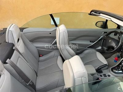 Usado Peugeot 308 CC Sport 156 CV (114 kW) 2010 Gris / plata Descapotable