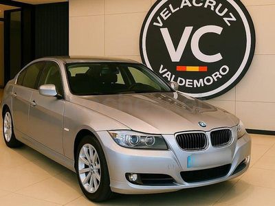 Usado BMW 318 143 CV (105 kW) 2011 Gris / plata Berlina