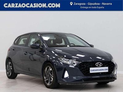 Usado Hyundai i20 84 CV (61 kW) 2022 Gris Utilitario