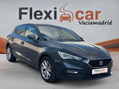 usado Seat Leon 1.0 eTSI 81kW DSG-7 S&S Style Híbrido en Flexicar Vaciamadrid