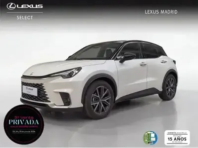 Usado Lexus LBX 136 CV (100 kW) 2024 Blanco SUV
