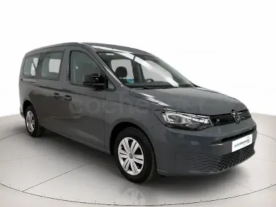 Usado VW Caddy Maxi 116 CV (85 kW) 2025 Azul Monovolumen