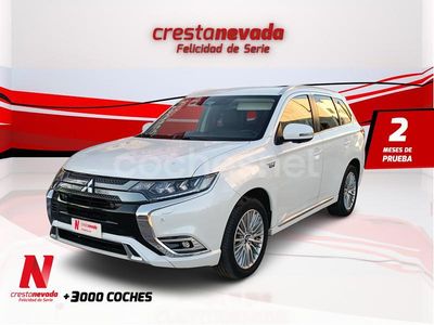 Blanco Usado 2020 Mitsubishi Outlander P-HEV SUV | 23.990 € (Un poco caro)