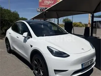 Usado Tesla Model Y RWD 250 kW (340 CV) 2023 Eléctrico SUV