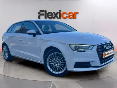 Usado Audi A3 Premium 116 CV (85 kW) 2019 Blanco Berlina