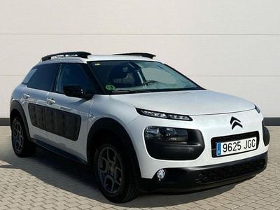 Usado Citroën C4 Feel 100 CV (73 kW) 2015 Blanco SUV