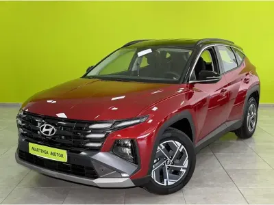 Usado Hyundai Tucson 215 CV (158 kW) 2025 Rojo SUV