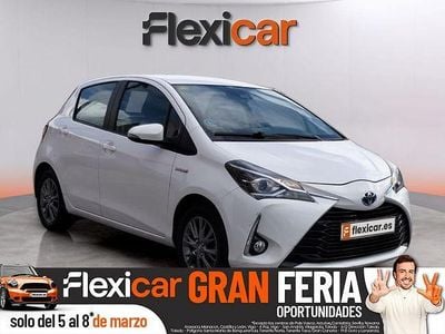 Usado Toyota Yaris Hybrid 100 CV (73 kW) 2020 Blanco