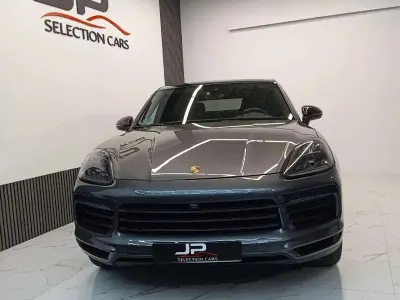 Usado Porsche Cayenne 462 CV (339 kW) 2019 Gris SUV