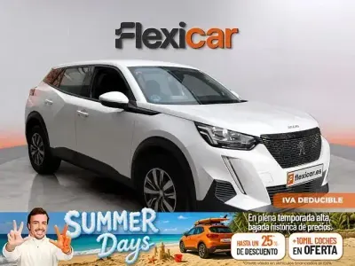 Usado Peugeot 2008 Active 110 CV (80 kW) 2021 Blanco SUV