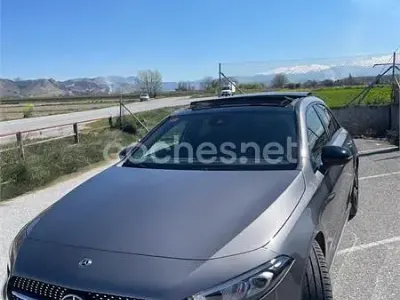 Usado Mercedes A200 156 CV (114 kW) 2019 Gris / plata Berlina