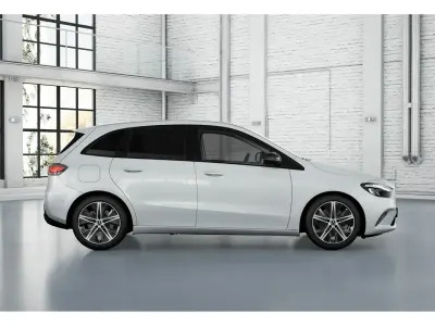 Usado Mercedes B250e 218 CV (160 kW) 2024 Blanco Monovolumen