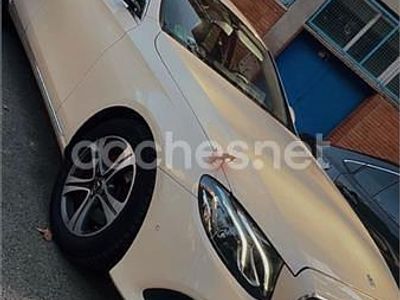 Usado Mercedes E200 150 CV (110 kW) 2016 Beige Berlina
