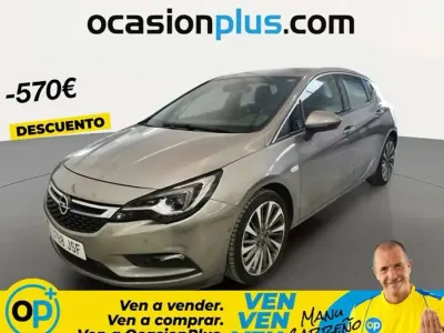 Usado Opel Astra Dynamic 150 CV (110 kW) 2016 Gris Utilitario
