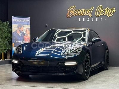 Porsche Panamera 4