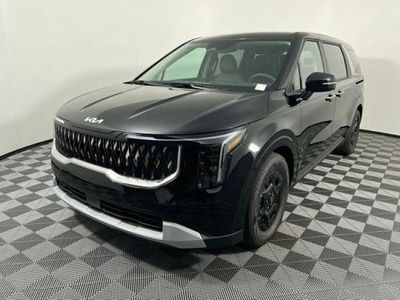 Usado Kia Carnival LXS 268 CV (197 kW) 2024 Negro Monovolumen