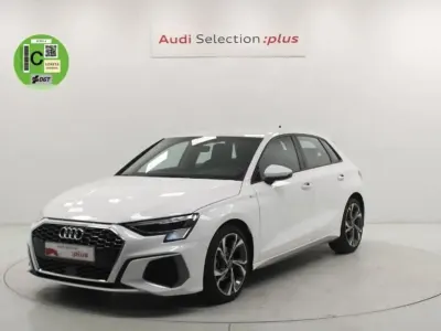 Usado Audi A3 150 CV (110 kW) 2023 Blanco Berlina