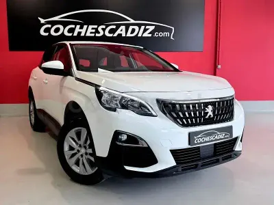 Usado Peugeot 3008 Active 130 CV (95 kW) 2019 Blanco SUV