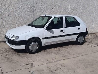 Usado Citroën Saxo 60 CV (44 kW) 1997 Blanco Utilitario