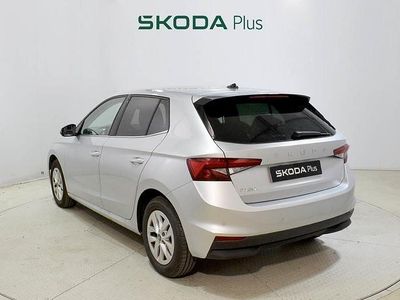 Usado Skoda Fabia Selection 115 CV (84 kW) 2025 Gris plata Utilitario