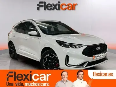 Usado Ford Kuga ST-Line X 243 CV (178 kW) 2024 Blanco SUV