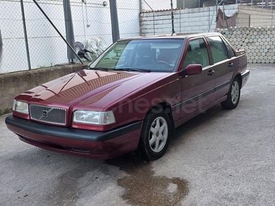 Begagnad Volvo 850 140 HK (102 kW) 1995 Röd Sedan