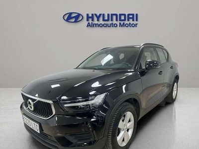 Usado Volvo XC40 Momentum 129 CV (94 kW) 2021 Negro SUV