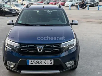Usado Dacia Sandero Stepway Ambiance 90 CV (66 kW) 2018 Azul Berlina