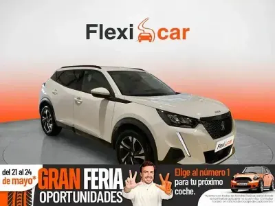 Usado Peugeot 2008 Allure 130 HP (95 kW) 2021 Branco SUV