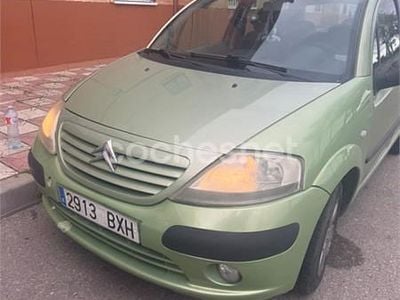 Usado Citroën C3 70 CV (51 kW) 2002 Verde Utilitario