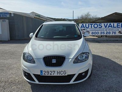 Usado Seat Altea XL Style 125 CV (91 kW) 2011 Blanco Monovolumen