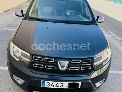Usado Dacia Sandero Stepway 90 CV (66 kW) 2017 Negro Berlina