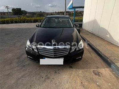 Usado Mercedes E220 170 CV (125 kW) 2009 Negro Berlina