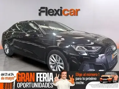 Usado Audi A3 110 HP (80 kW) 2021 Preto Sedan