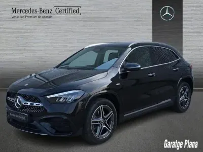 Usado Mercedes GLA250 218 CV (160 kW) 2026 Negro cosmos SUV