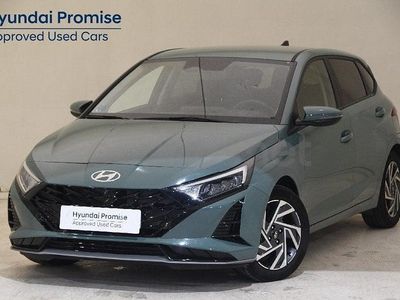 Usado Hyundai i20 100 CV (73 kW) 2025 Verde Utilitario