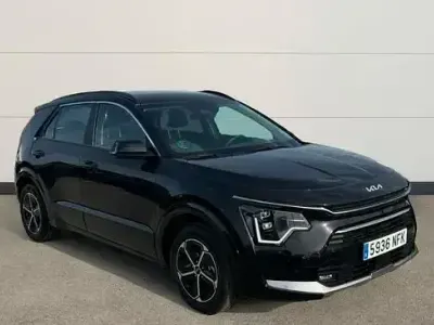 Usado Kia Niro 129 CV (94 kW) 2025 Negro SUV