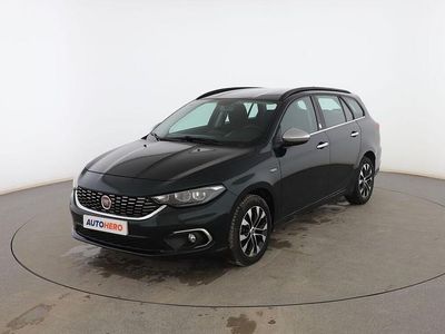 Usado Fiat Tipo Mirror 95 CV (69 kW) 2019 Verde Familiar
