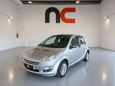 Usado Smart ForFour Passion 75 CV (55 kW) 2005 Gris / plata Utilitario