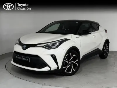 Käytetty Toyota C-HR Advance 184 HP (135 kW) 2022 Valkoinen Katumaasturi