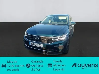Usado VW Tiguan Life 150 CV (110 kW) 2022 Azul SUV