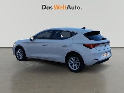 Usado Seat Leon Style 116 CV (85 kW) 2025 Blanco